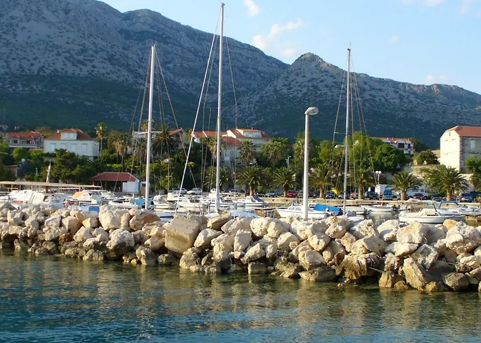 Apartman Trstenica-two Bedroom With Terrace B *